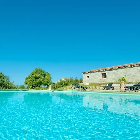 Lofts With Private Outdoor Area And Swimming-pool In