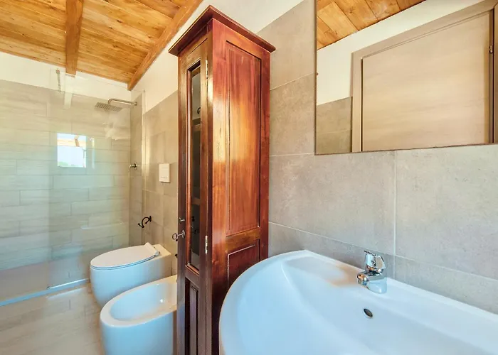 Lofts With Private Outdoor Area And Swimming-pool In 3* Badesi